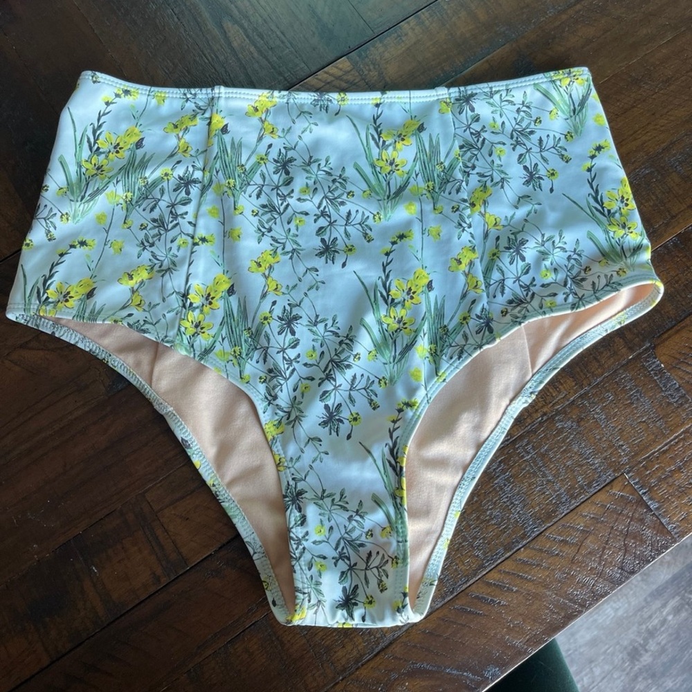 Kortni Jeane High-Waisted Bikini Bottoms